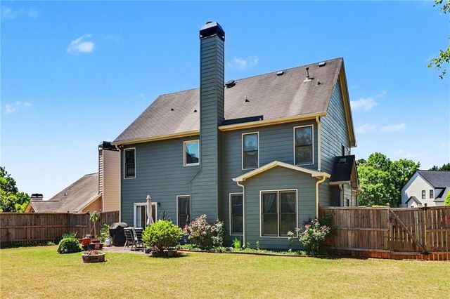 327 Laurel Glen Crossing, Canton, GA 30114