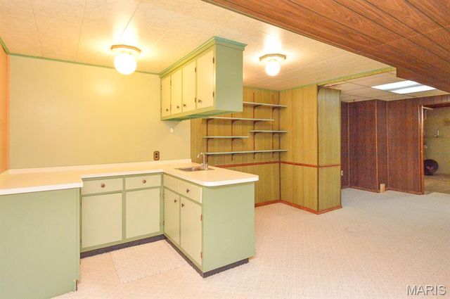 42 Bedford Drive, Belleville, IL 62226