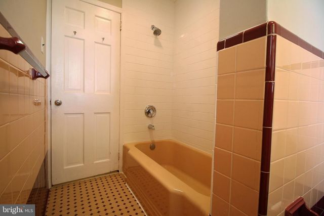 301 S FRANKLIN BLVD, Pleasantville, NJ 08232