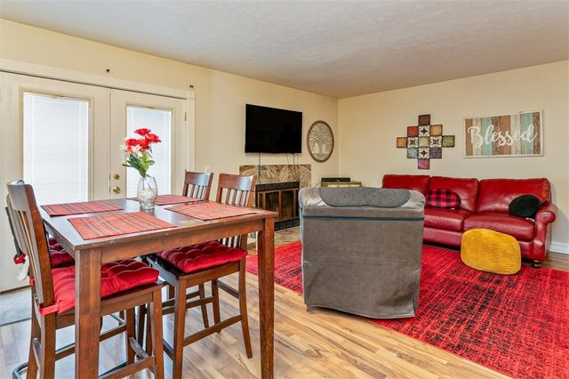 200 Southwick Court, Henrietta, NY 14623