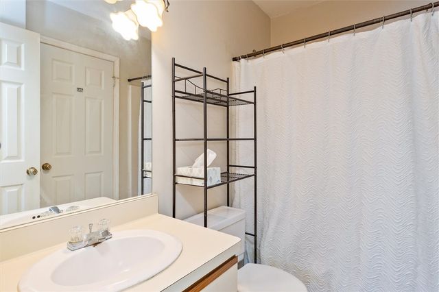 200 Southwick Court, Henrietta, NY 14623