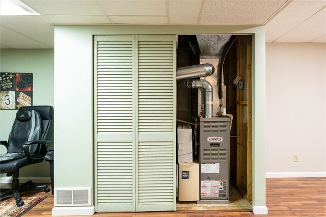 200 Southwick Court, Henrietta, NY 14623