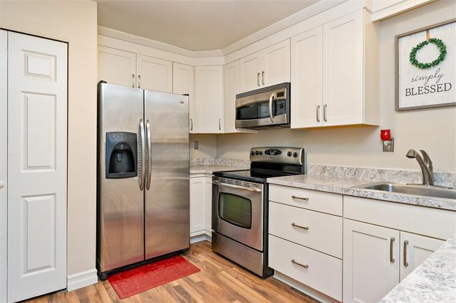 200 Southwick Court, Henrietta, NY 14623