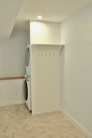 16 Kent Sq 1, Brookline, MA 02446