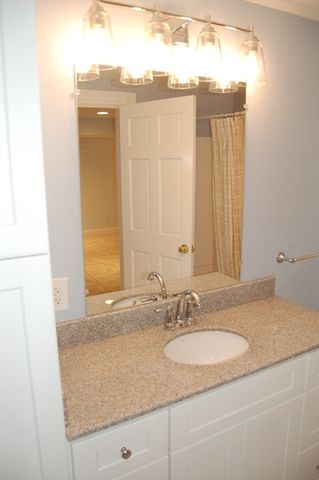 16 Kent Sq 1, Brookline, MA 02446