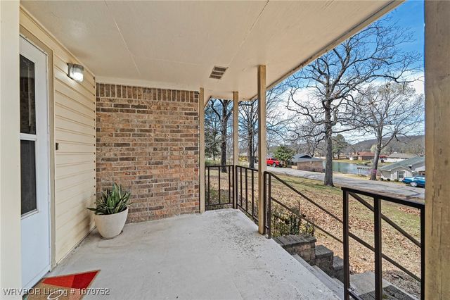 8437 Sebastian Lake Drive, Hackett, AR 72937