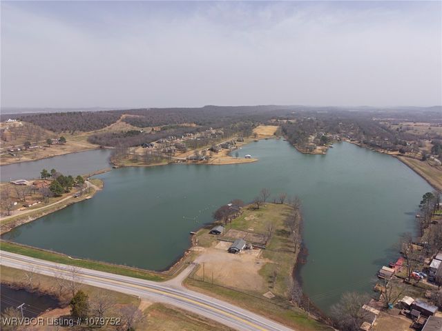 8437 Sebastian Lake Drive, Hackett, AR 72937