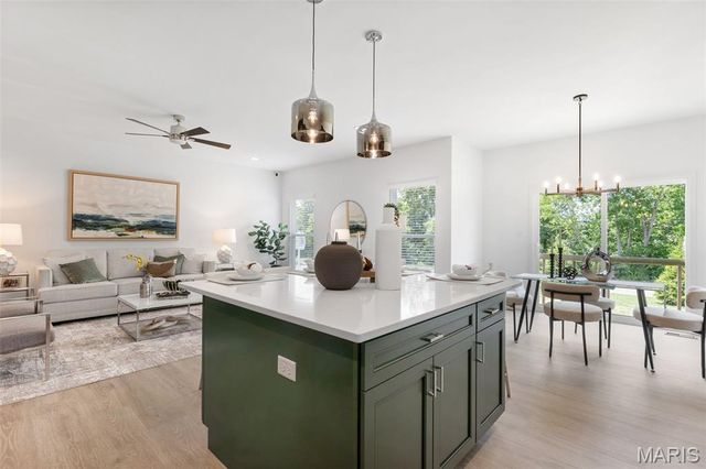 3300 White Pine Drive, Imperial, MO 63052