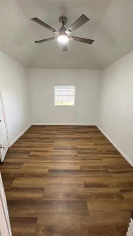 3910 Ebury Drive, Houston, TX 77066