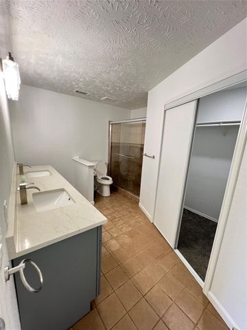 3910 Ebury Drive, Houston, TX 77066