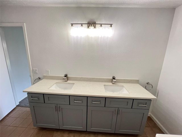 3910 Ebury Drive, Houston, TX 77066