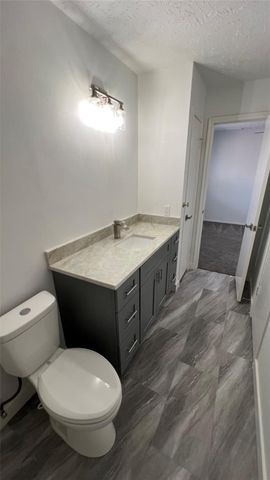 3910 Ebury Drive, Houston, TX 77066