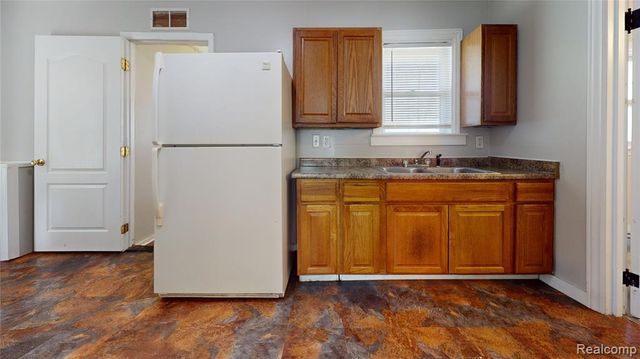 25771 Peter Kaltz Road, Warren, MI 48091