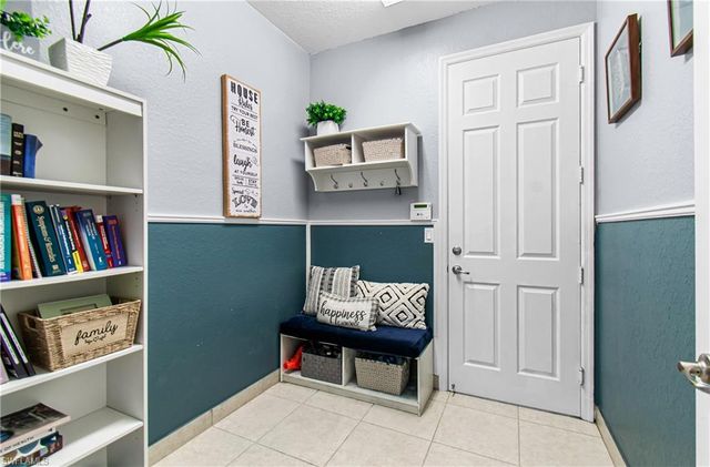 10143 Chesapeake Bay DR, Fort Myers, FL 33913
