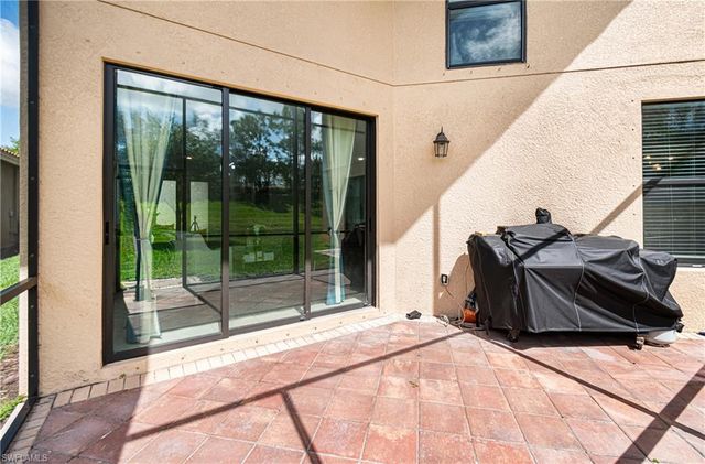 10143 Chesapeake Bay DR, Fort Myers, FL 33913
