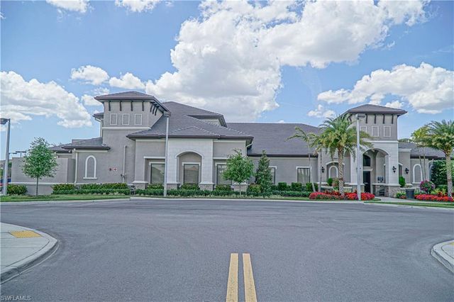 10143 Chesapeake Bay DR, Fort Myers, FL 33913