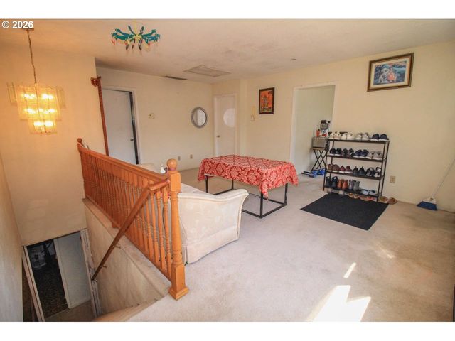 14475 Sw 20TH St, Beaverton, OR 97008