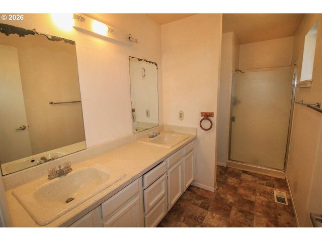 14475 Sw 20TH St, Beaverton, OR 97008