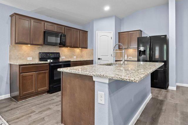 2612 American DR, Lago Vista, TX 78645