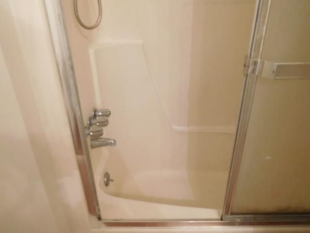 2133 CRANBROOK DR, Germantown, TN 38138