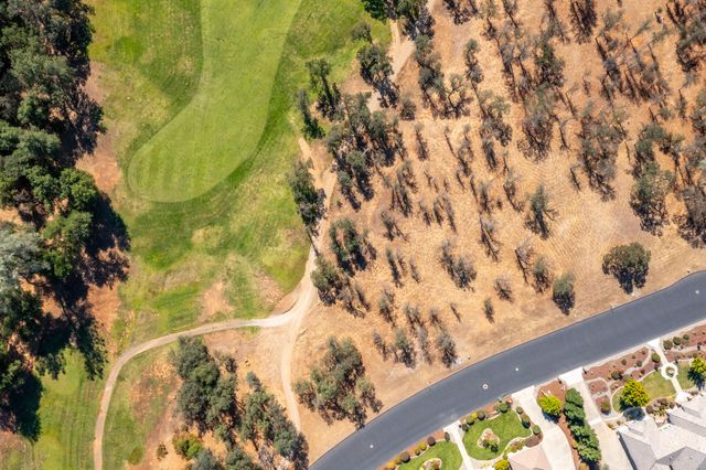 13335 Alicia Parkway, Redding, CA 96003