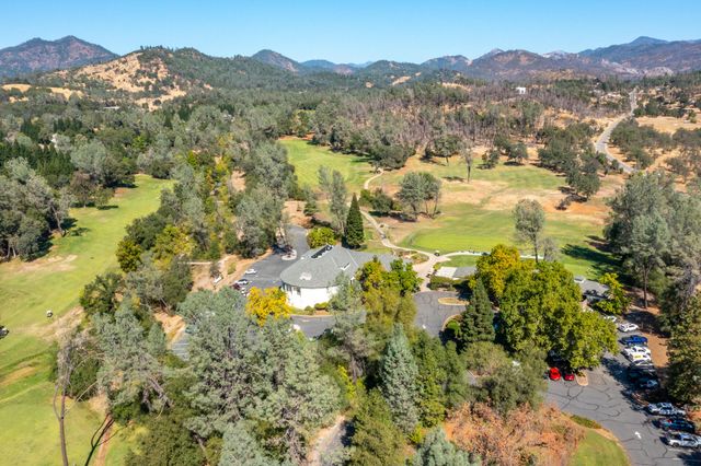 13335 Alicia Parkway, Redding, CA 96003