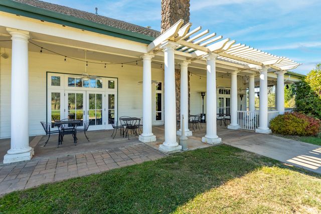 13335 Alicia Parkway, Redding, CA 96003