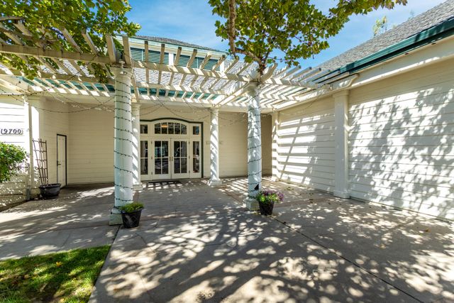 13335 Alicia Parkway, Redding, CA 96003