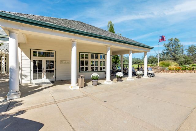 13335 Alicia Parkway, Redding, CA 96003