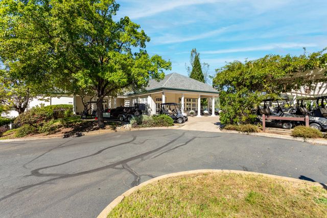 13335 Alicia Parkway, Redding, CA 96003