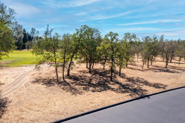 13335 Alicia Parkway, Redding, CA 96003