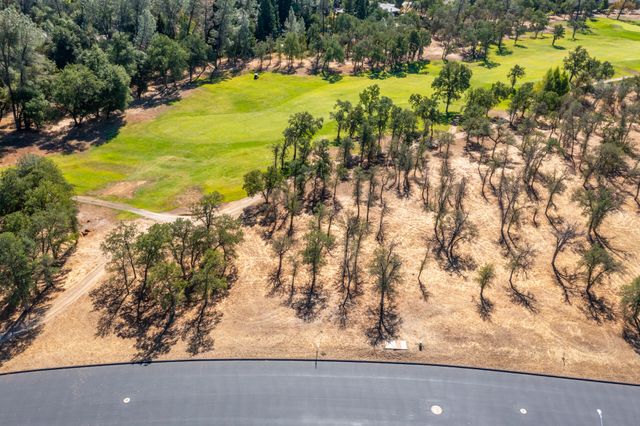 13335 Alicia Parkway, Redding, CA 96003