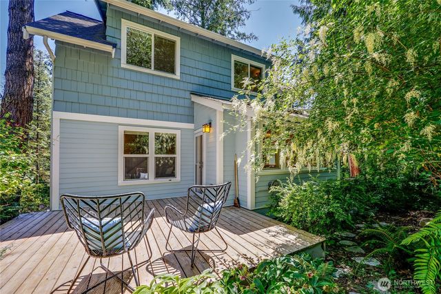 2307 Madrona Street, Port Townsend, WA 98368