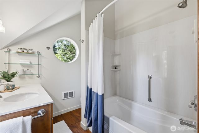 2307 Madrona Street, Port Townsend, WA 98368