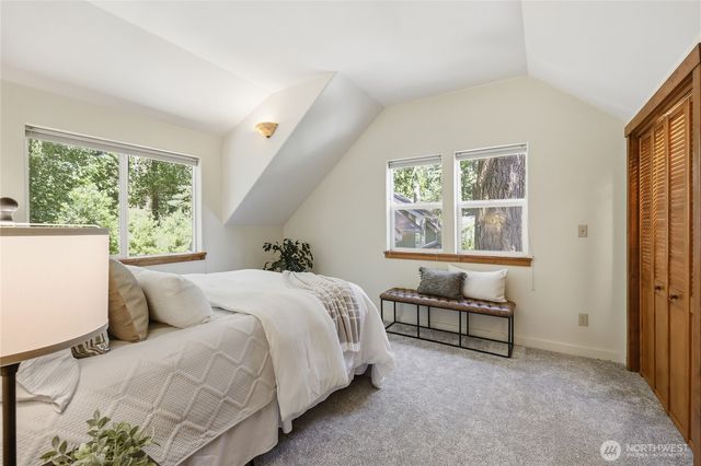 2307 Madrona Street, Port Townsend, WA 98368