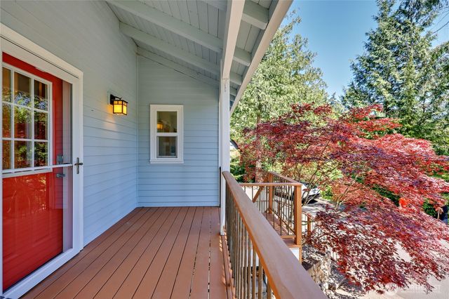 2307 Madrona Street, Port Townsend, WA 98368