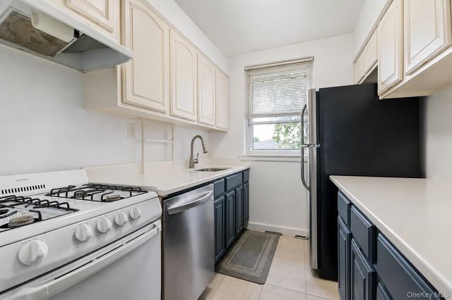 35-14 192nd Street C3, Flushing, NY 11358