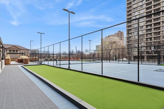 2020 N Lincoln Park West 14B, Chicago, IL 60614