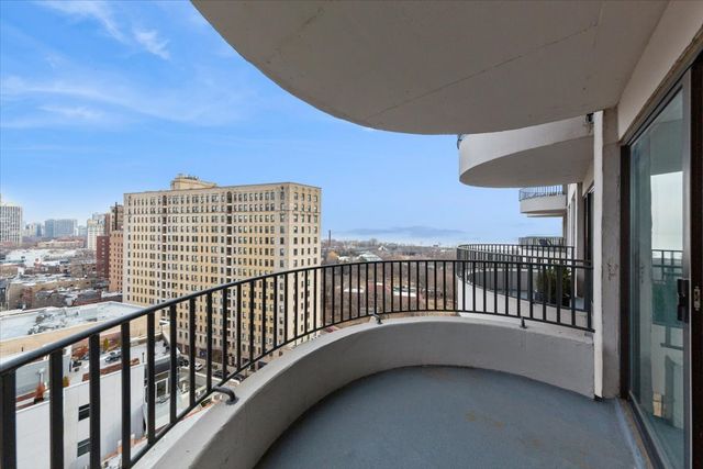 2020 N Lincoln Park West 14B, Chicago, IL 60614