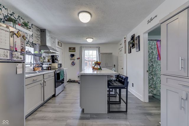 1232 S Biltmore Avenue, Indianapolis, IN 46241