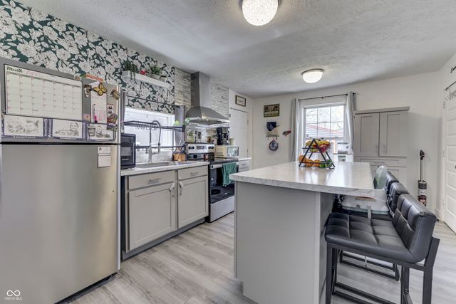 1232 S Biltmore Avenue, Indianapolis, IN 46241