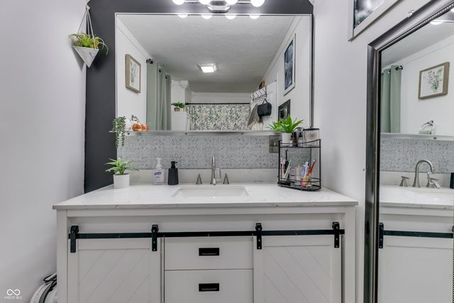 1232 S Biltmore Avenue, Indianapolis, IN 46241