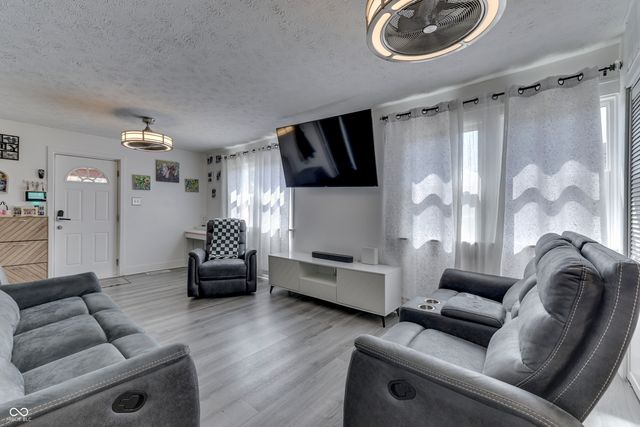 1232 S Biltmore Avenue, Indianapolis, IN 46241