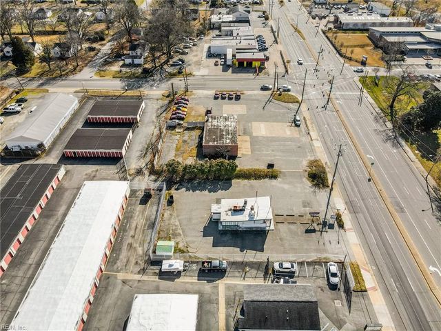 5862 Jefferson AVE, Newport News, VA 23605