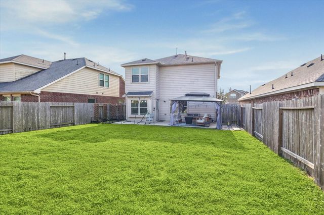 5127 Misty Lane, Bacliff, TX 77518