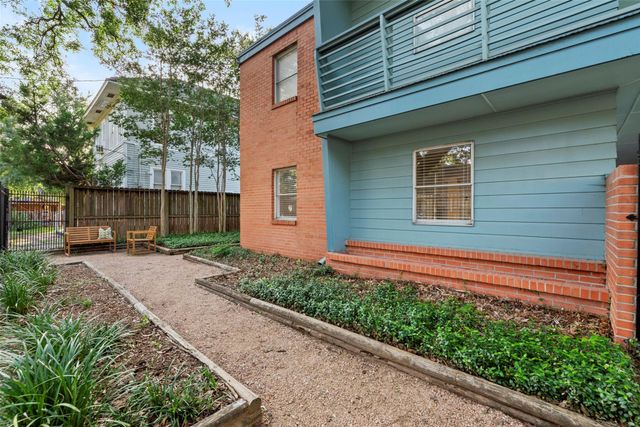 217 E 12th Street 1, Houston, TX 77008