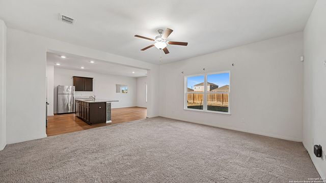 7335 Sharma, San Antonio, TX 78252