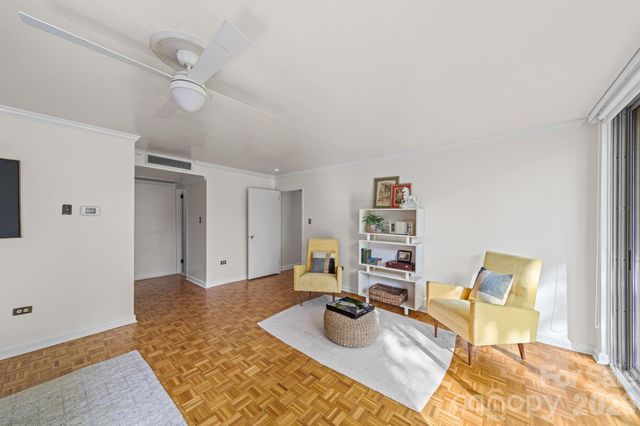 1300 Queens Road 312, Charlotte, NC 28207