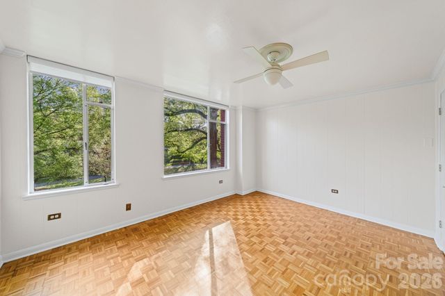 1300 Queens Road 312, Charlotte, NC 28207