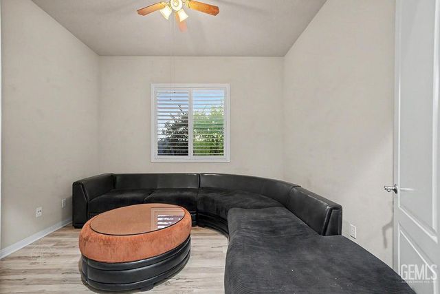 13308 Sterling Heights Drive, Bakersfield, CA 93306
